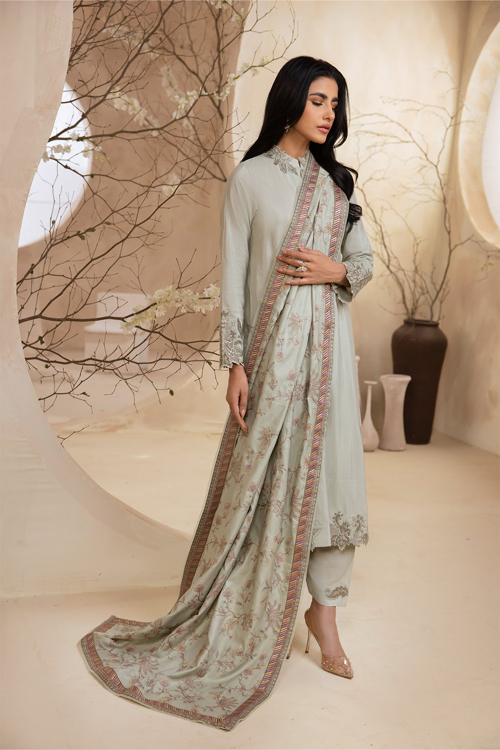 Iznik Luxury Winter Collection - ILW-04 CLAIRE