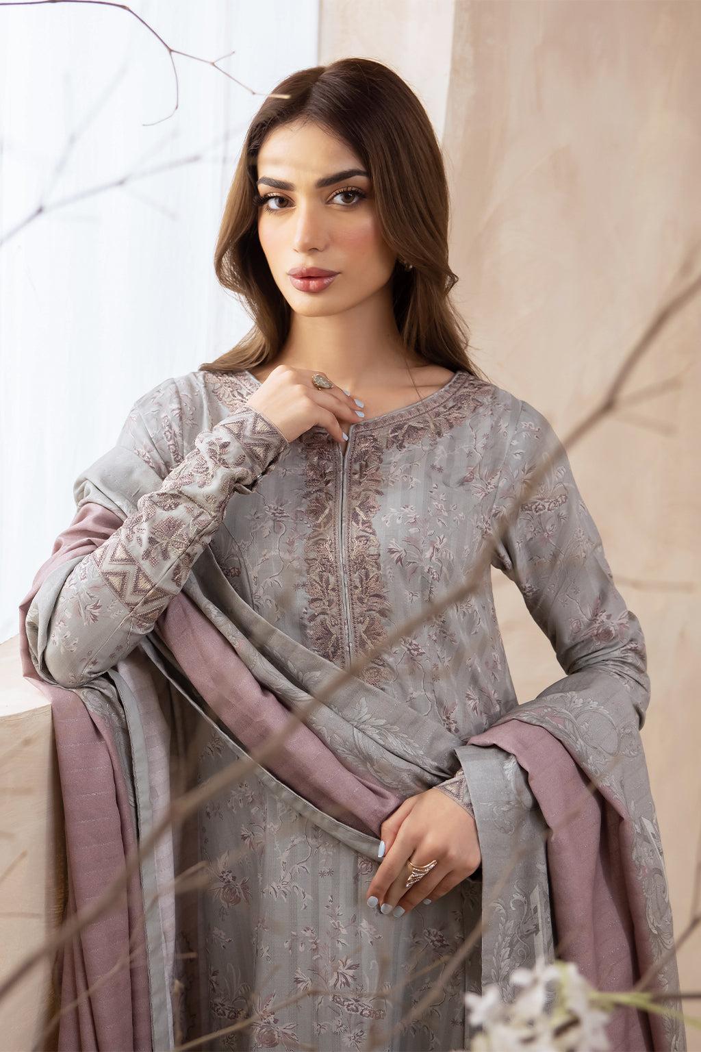 Iznik Luxury Winter Collection - ILW-07 AURELIA